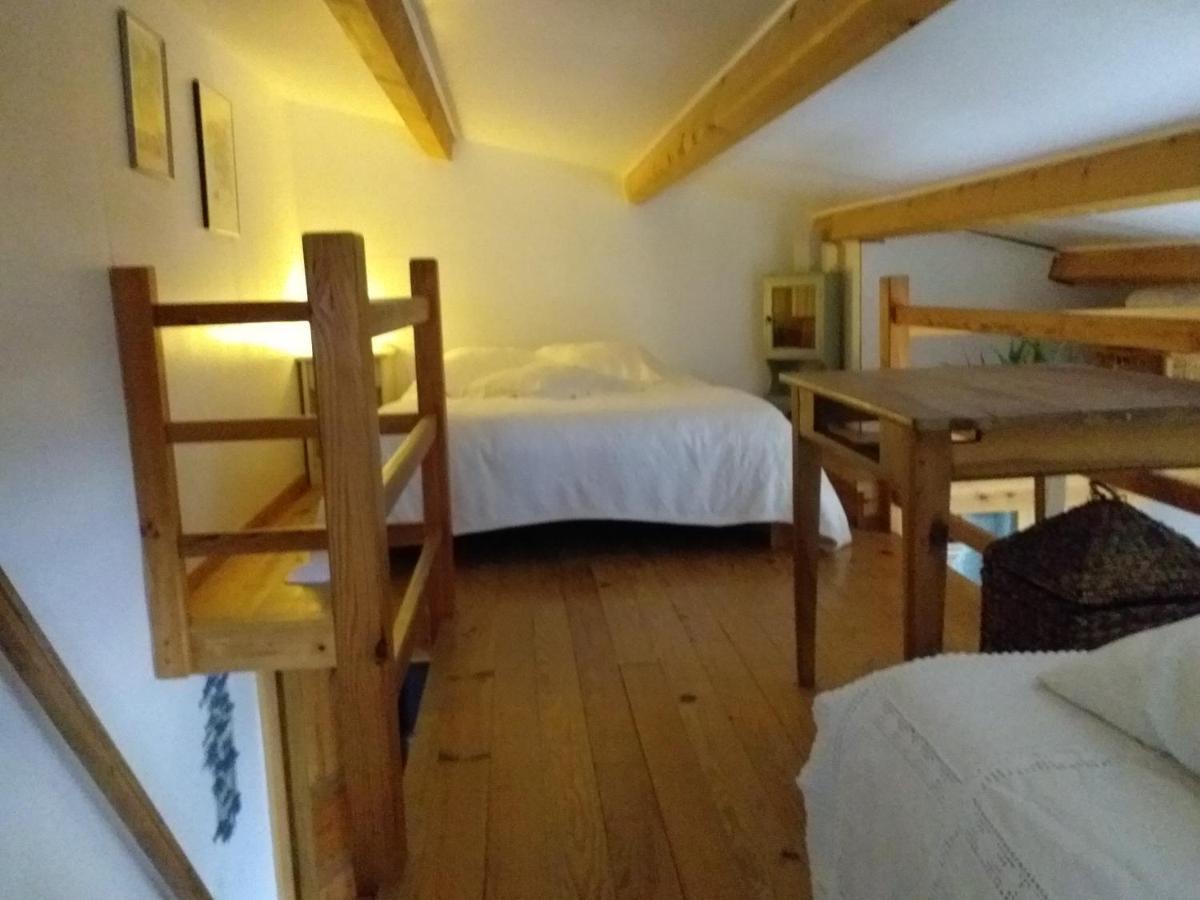 La Petite Maison Vaugines المظهر الخارجي الصورة